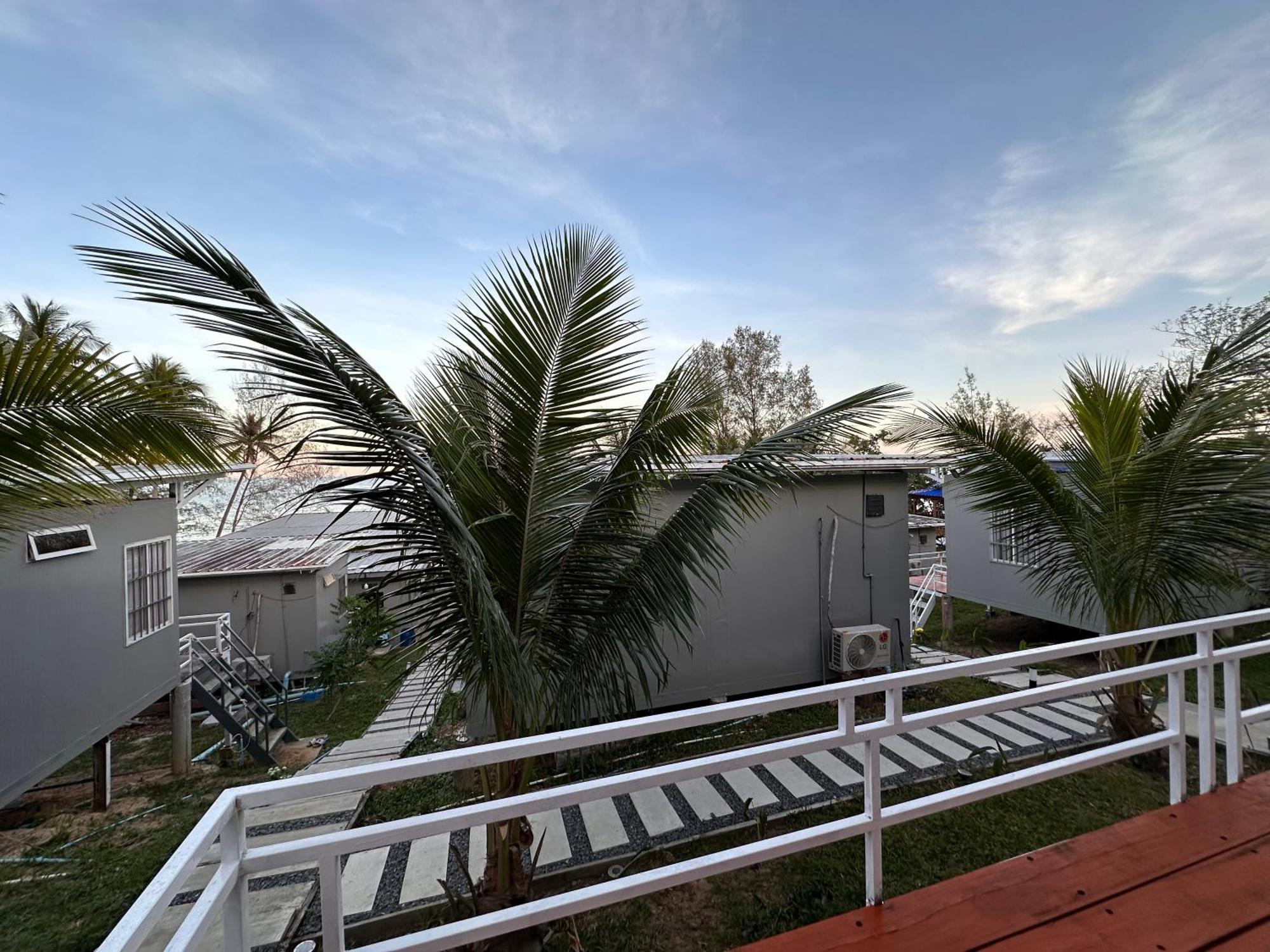 Naroth Beach Bungalow Prek Svay Village エクステリア 写真